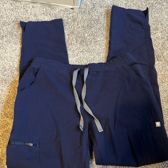 Figs Pants - Figs scrub pant - XS petite length